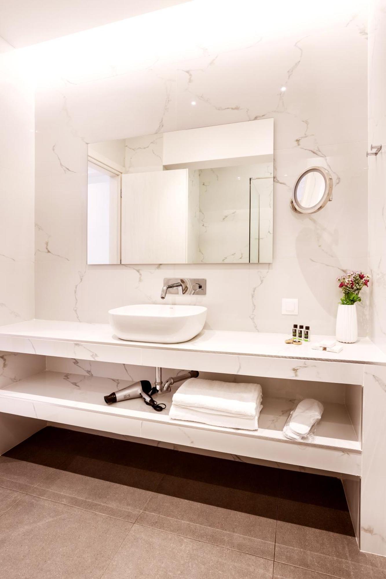 Days City Suites Atenas Exterior foto